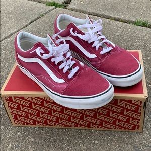 MENS RED VANS SIZE 11.5